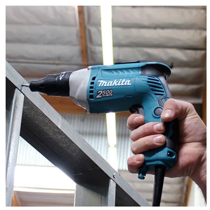 Makita-Screwdriver-FS2300-Gallery-1.pptx