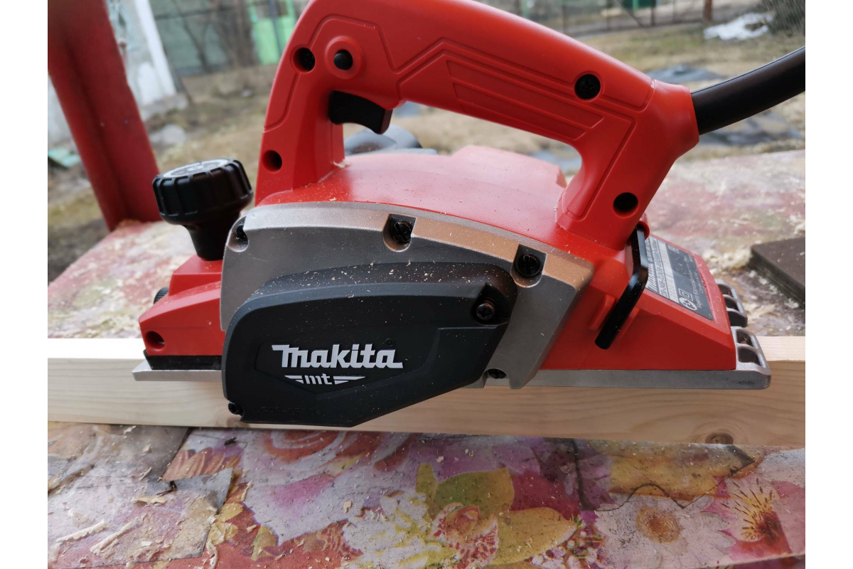 rubanok-makita-m1902_38724