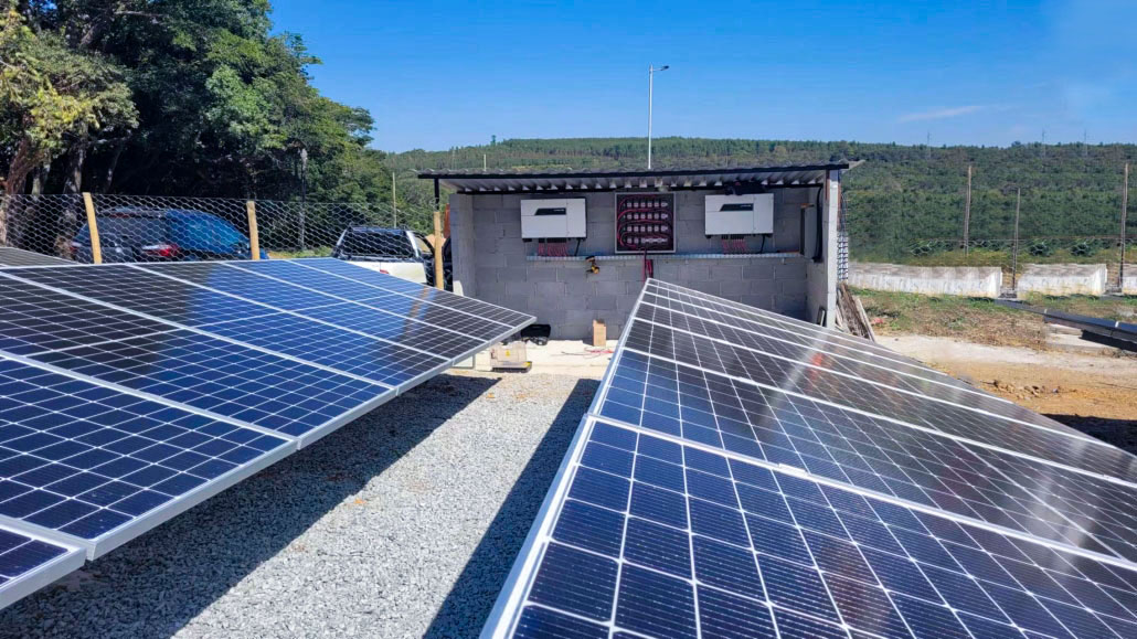 Grid-Tied-Inverter