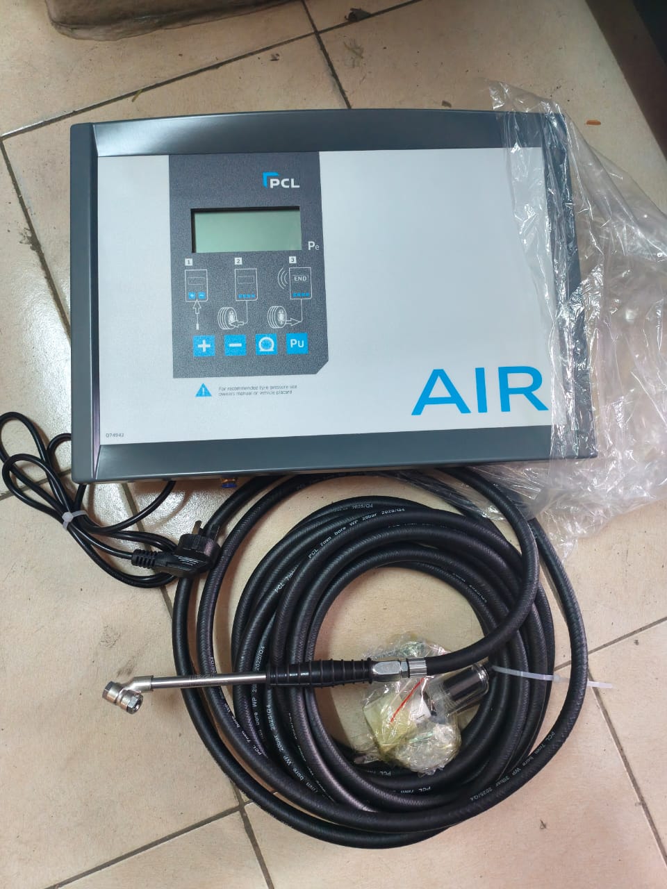 6CGWULA PCL Air Gauge 218Psi